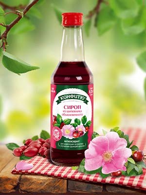 Сироп из шиповника с лепестками роз